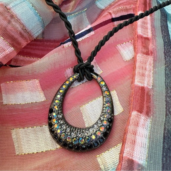 Lia Sophia Retired Black Cord Necklace w/ Sparkly Crystal Teardrop Oval Pendant - Picture 1 of 16